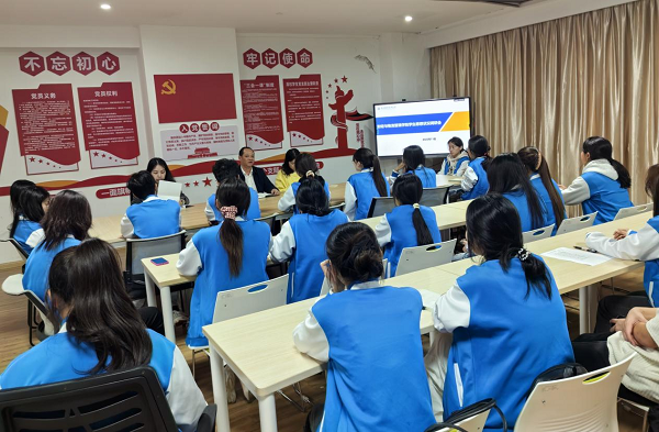 座谈会现场