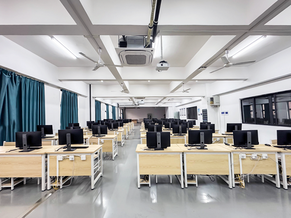 虚拟现实技术应用专业实训室1