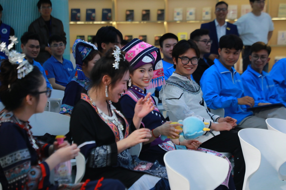 中越学生互动现场