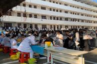 米乐官网2026级新生入学体检工作圆满完成