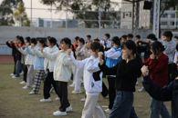 米乐官网开展本学期“格斗与防身”教学训练活动