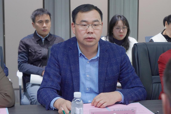 Speech by Qiu Fuming