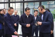 自治区人民政府副主席、党组成员李常官莅临米乐官网指导调研