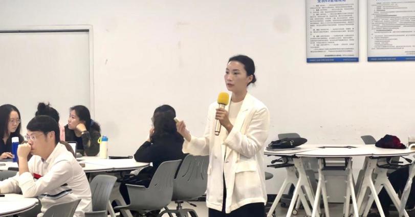 贸易与旅游管理学院举办教师教学能力比赛专题培训