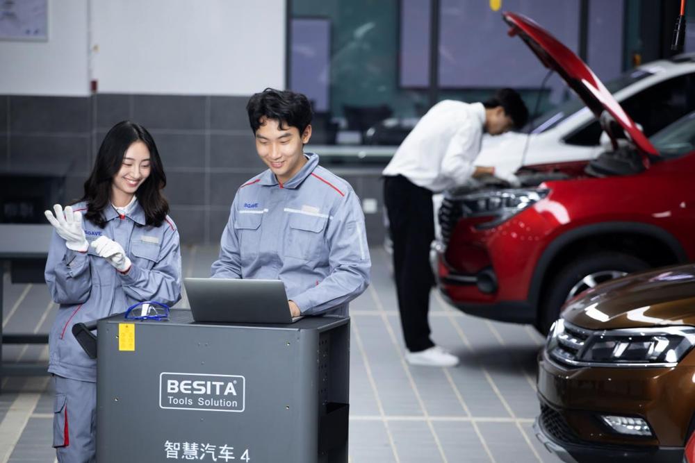 4.学生实训实景图