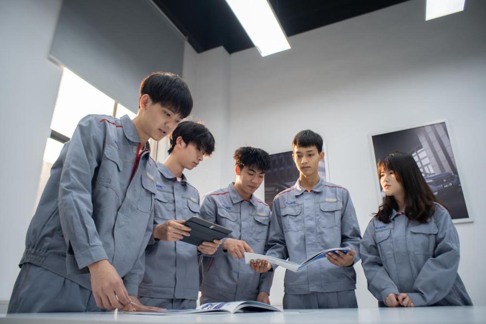 5.学生实训实景图