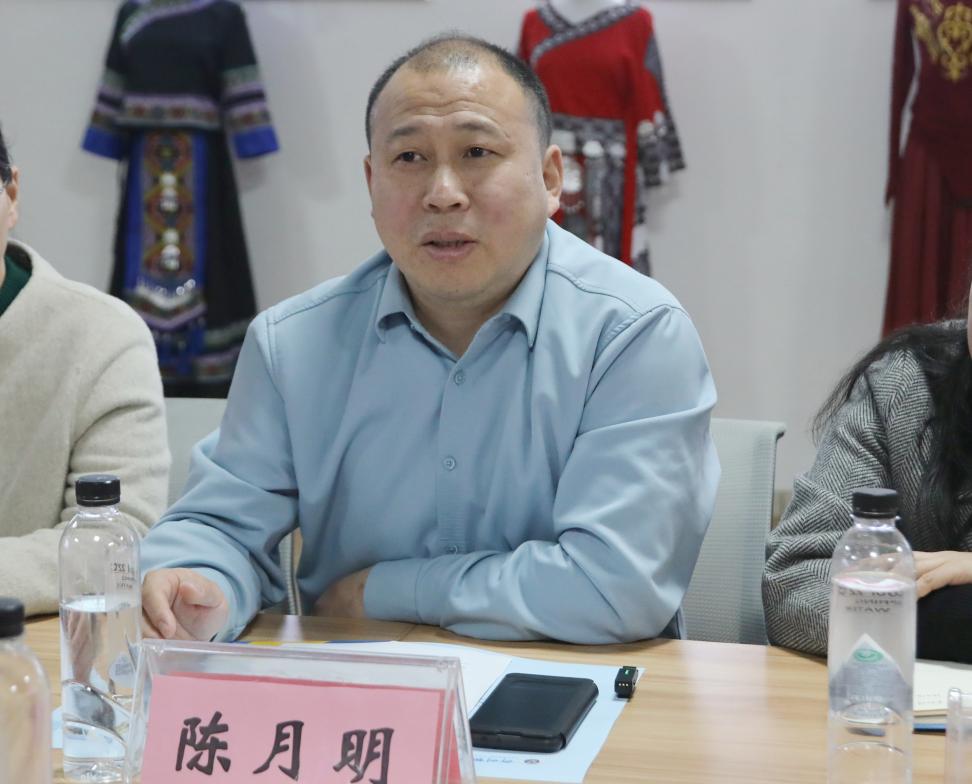 党委学生工作部部长、学生工作处处长（主持工作）陈月明
