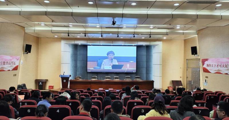 米乐官网开展“柳匠芯”学生工作队伍素质能力提升工程（第五期）