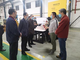 暖！浓浓母校情，深深学子意——校友企业向米乐官网捐赠口罩