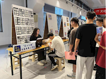 匠心远航生涯发展工作室协同艺术学院开展“简历帮帮忙”活动